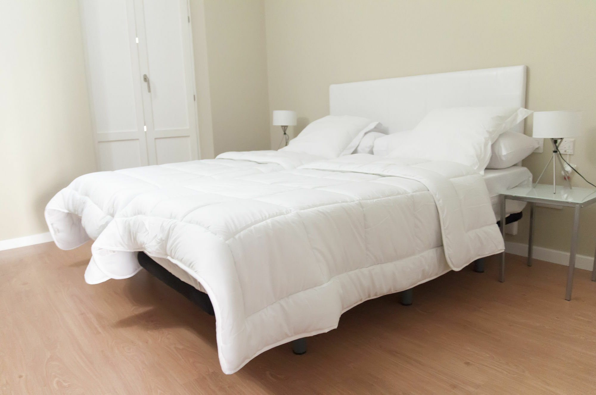 Premium Apartments Валенсия Экстерьер фото